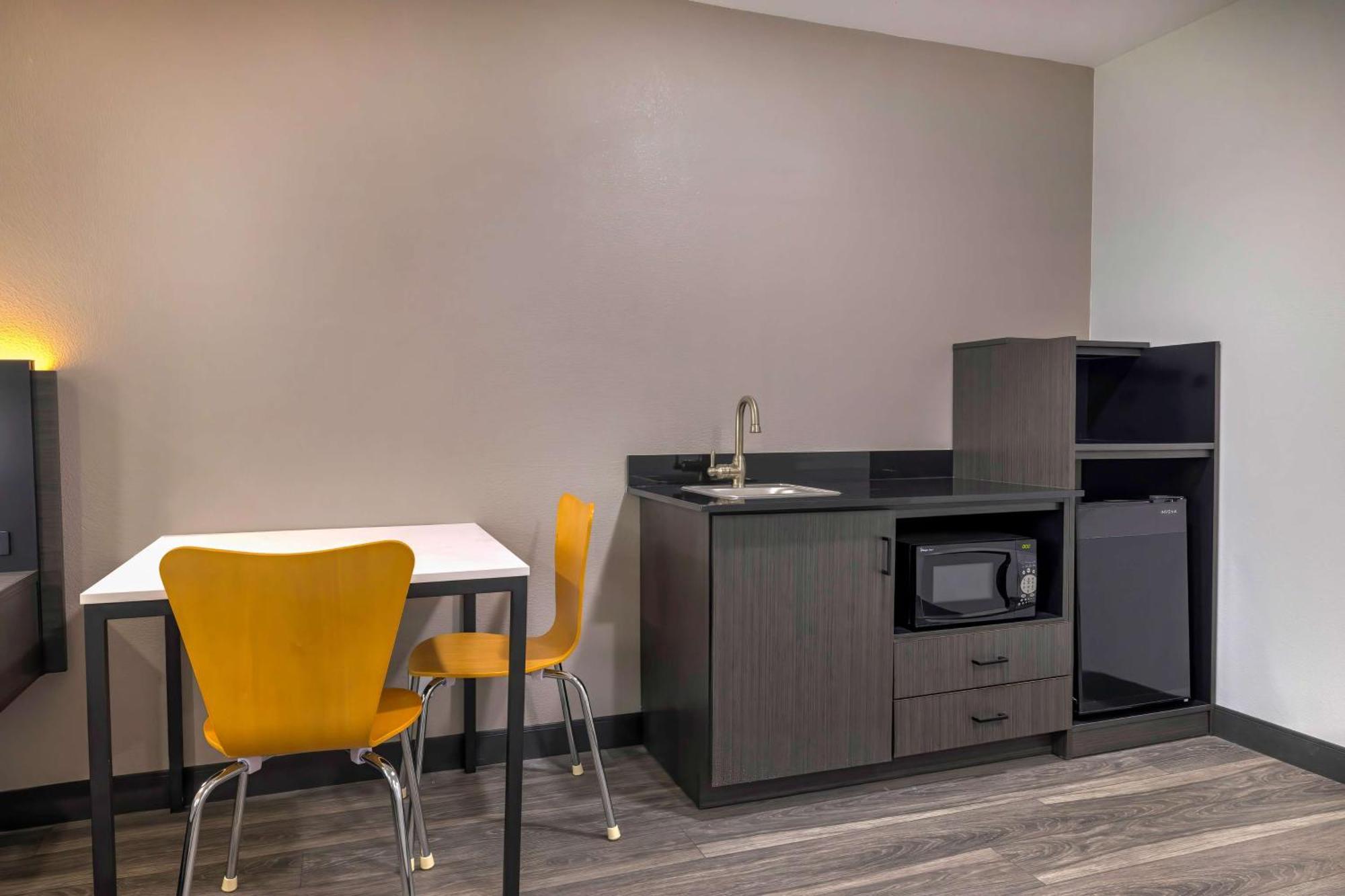 Motel 6-Fort Worth, Tx - Burleson Eksteriør bilde