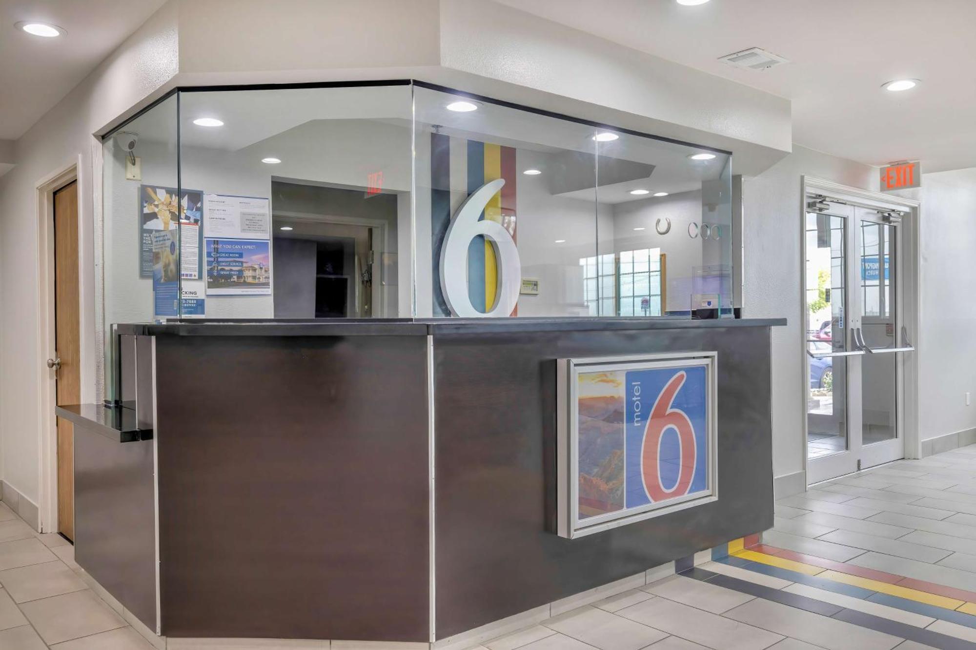 Motel 6-Fort Worth, Tx - Burleson Eksteriør bilde